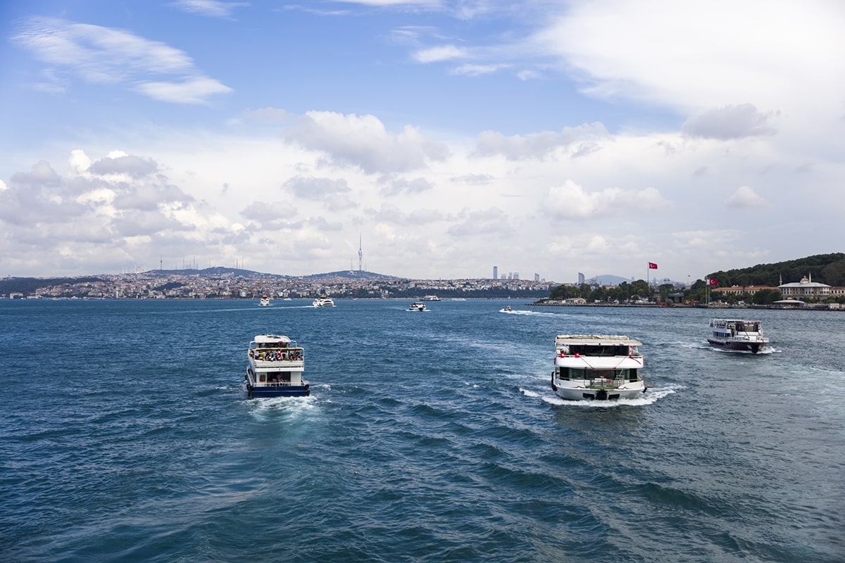 Bosphorus Cruise Routes Explained: Landmarks You’ll See on the Way