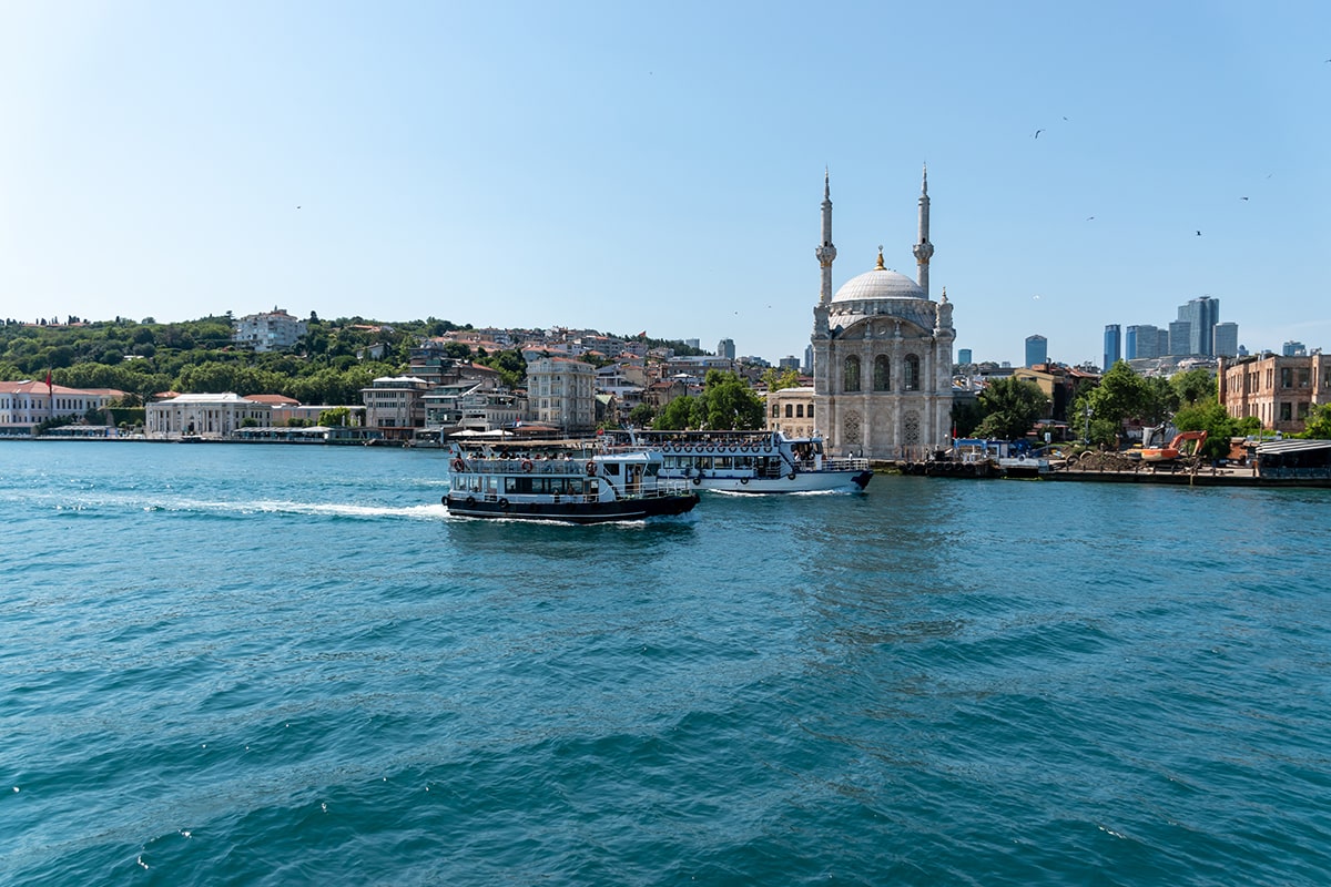 European or Asian Departure? Comparing Cruise Starting Points in Istanbul