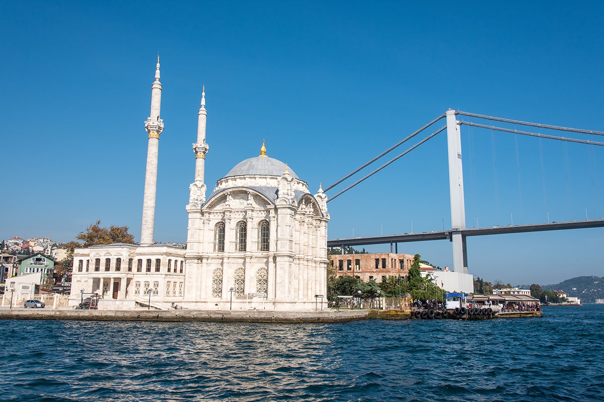Villages of the Bosphorus: Ortaköy, Arnavutköy, and Kuzguncuk